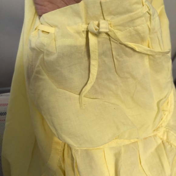 This dress has POCKETS - Picture 4 of 4